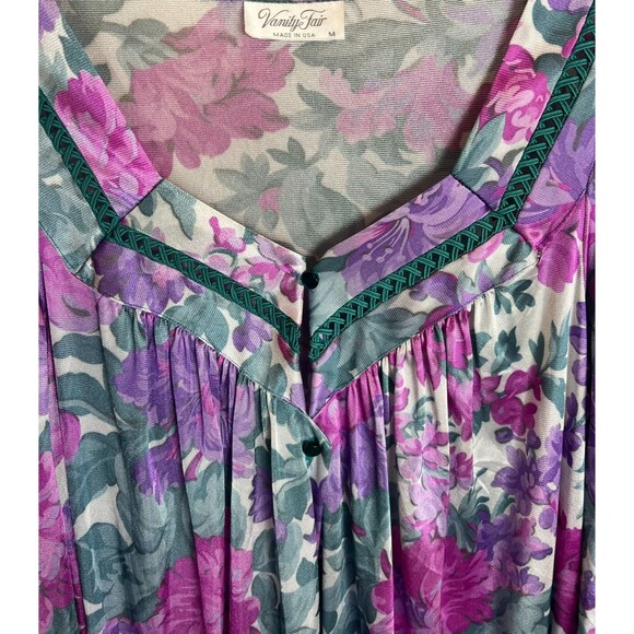 Vintage Vanity Fair Purple Floral Button Robe Size M House Coat Dressing Robe - Picture 4 of 6
